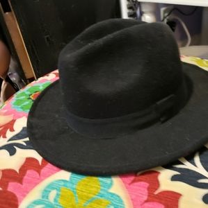H&M Black Suede Hat